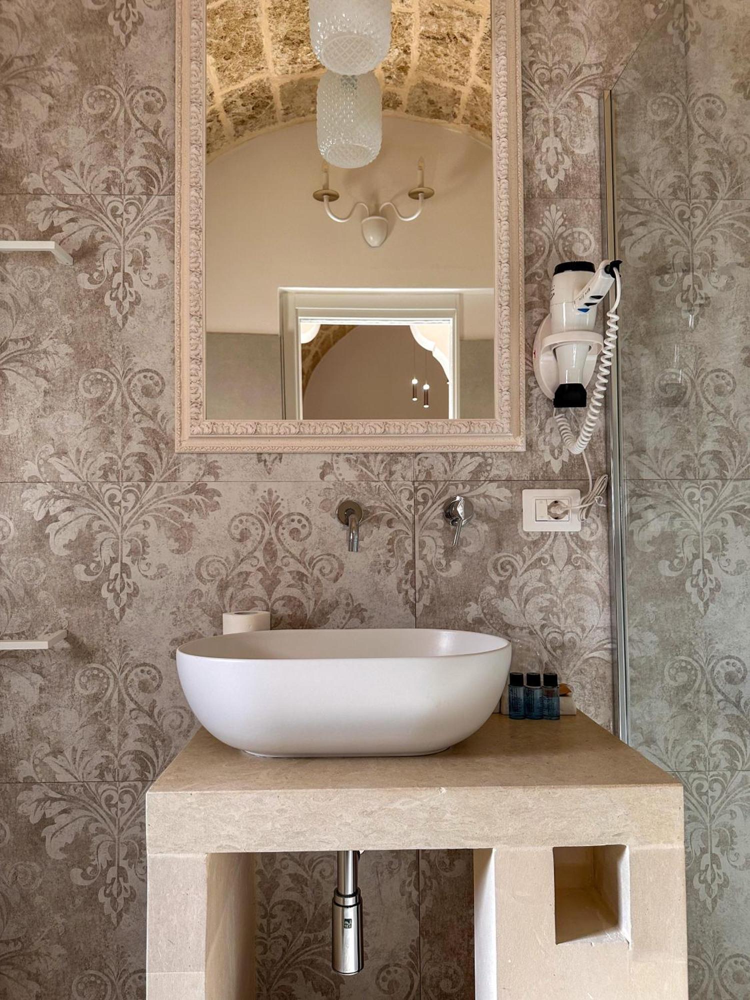 Palazzo Alma Luxury Rooms 卡萨拉诺 外观 照片