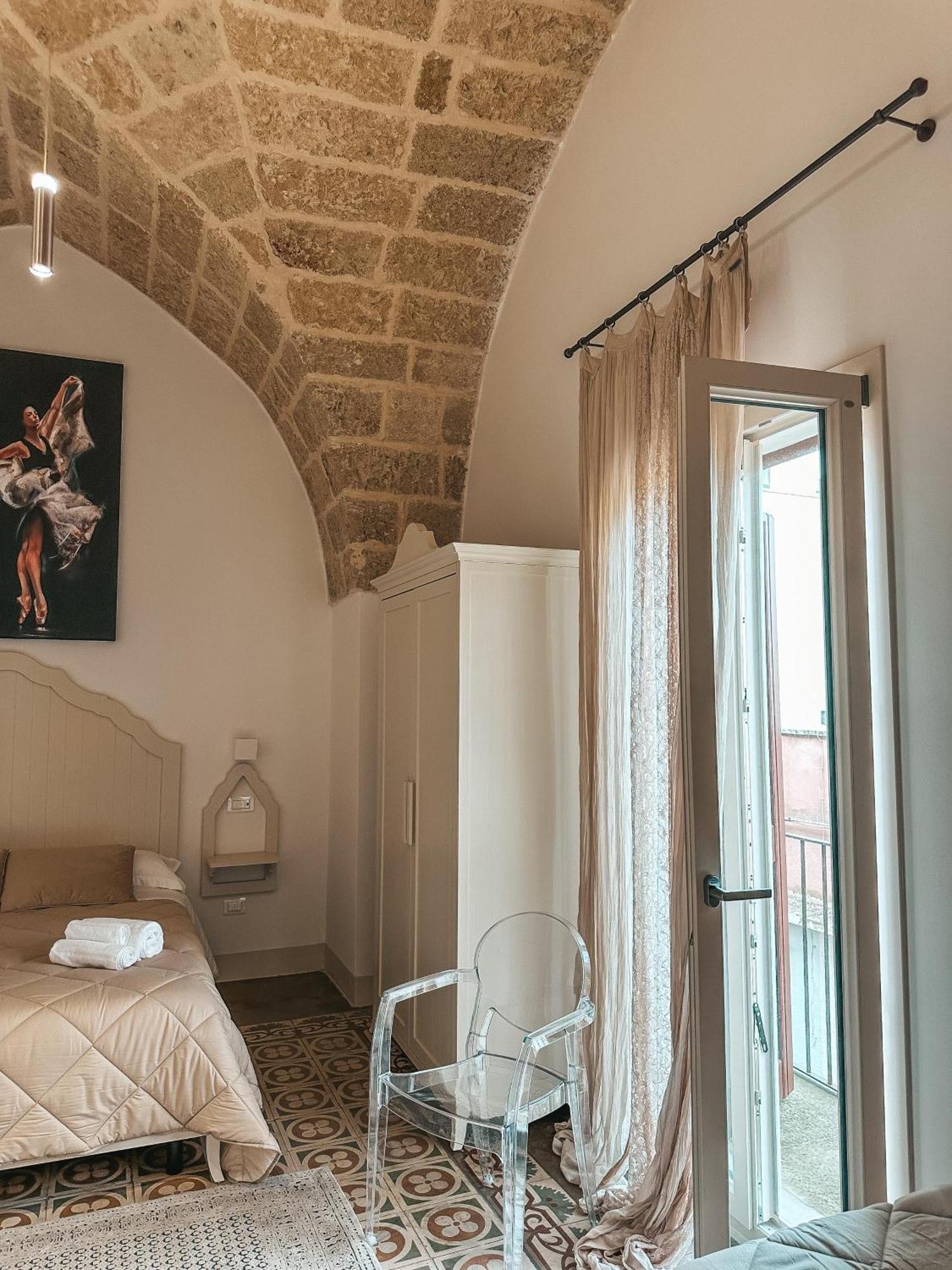 Palazzo Alma Luxury Rooms 卡萨拉诺 外观 照片